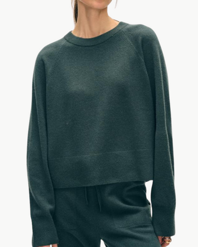 CASHMERE EASY SWEATSHIRT IN JUNIPER GREEN