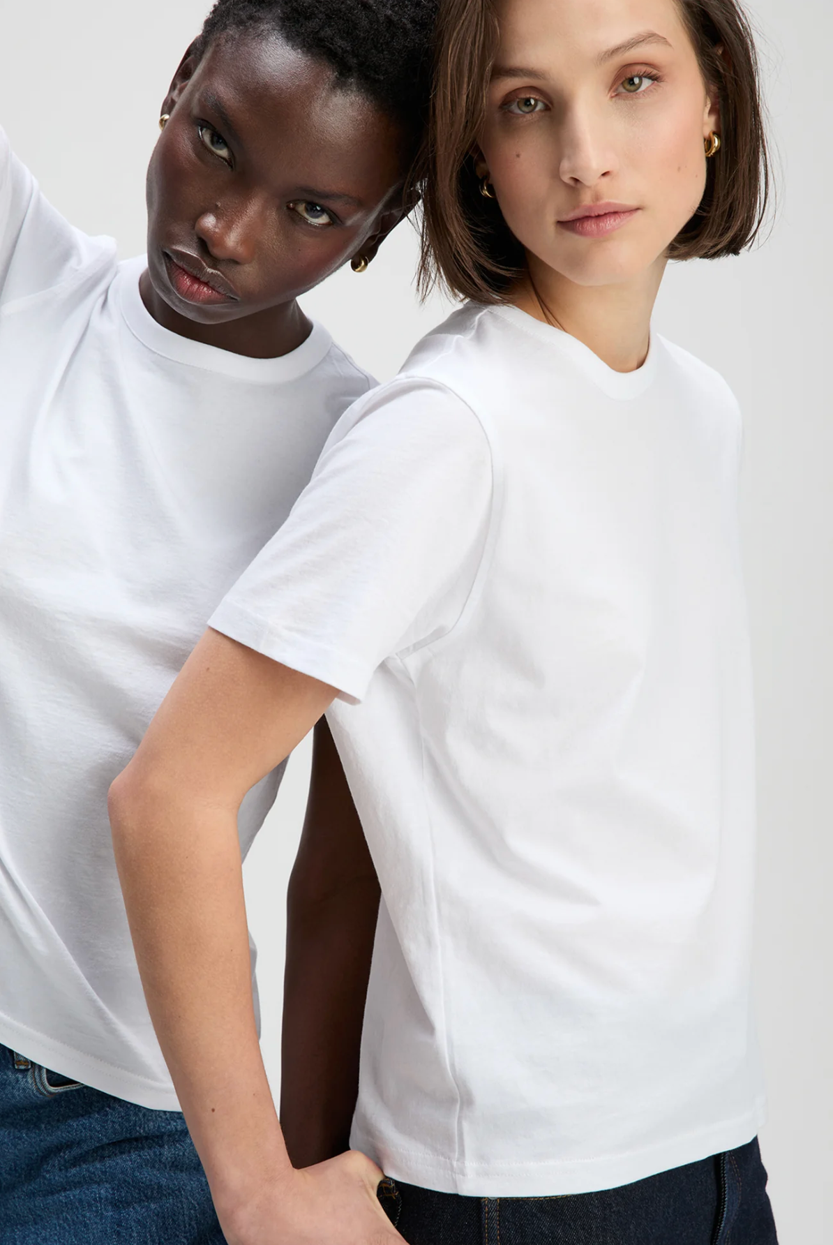 Sold Out NYC THE ICONICALLY SOFT PERFECT TEE at Romi Boutique