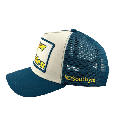 STAY GOLDEN TRUCKER IN CREAM/TEAL