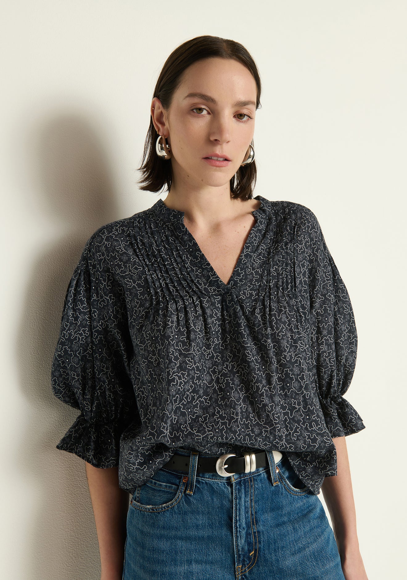SCARLET PINTUCK BLOUSE IN SANTA FE FLORAL