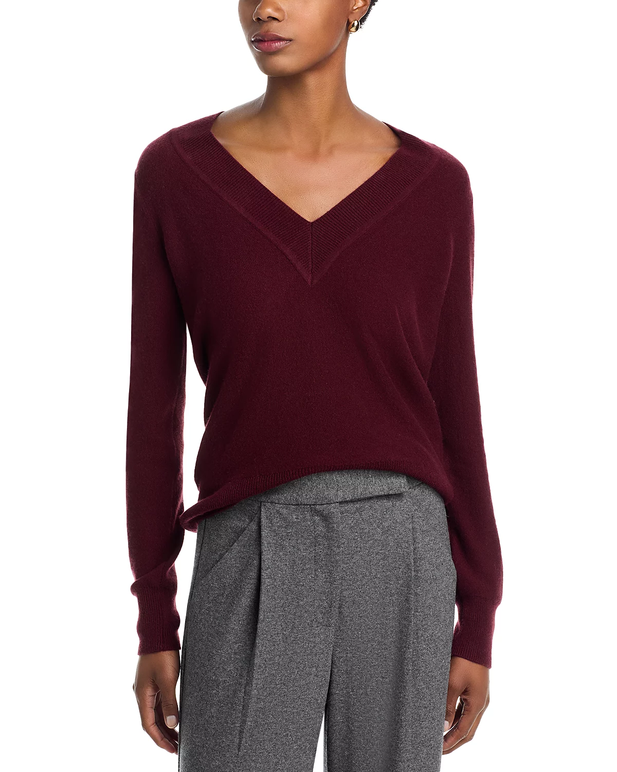 COLETA V-NECK CASHMERE SWEATER IN DARK CURRANT - Romi Boutique
