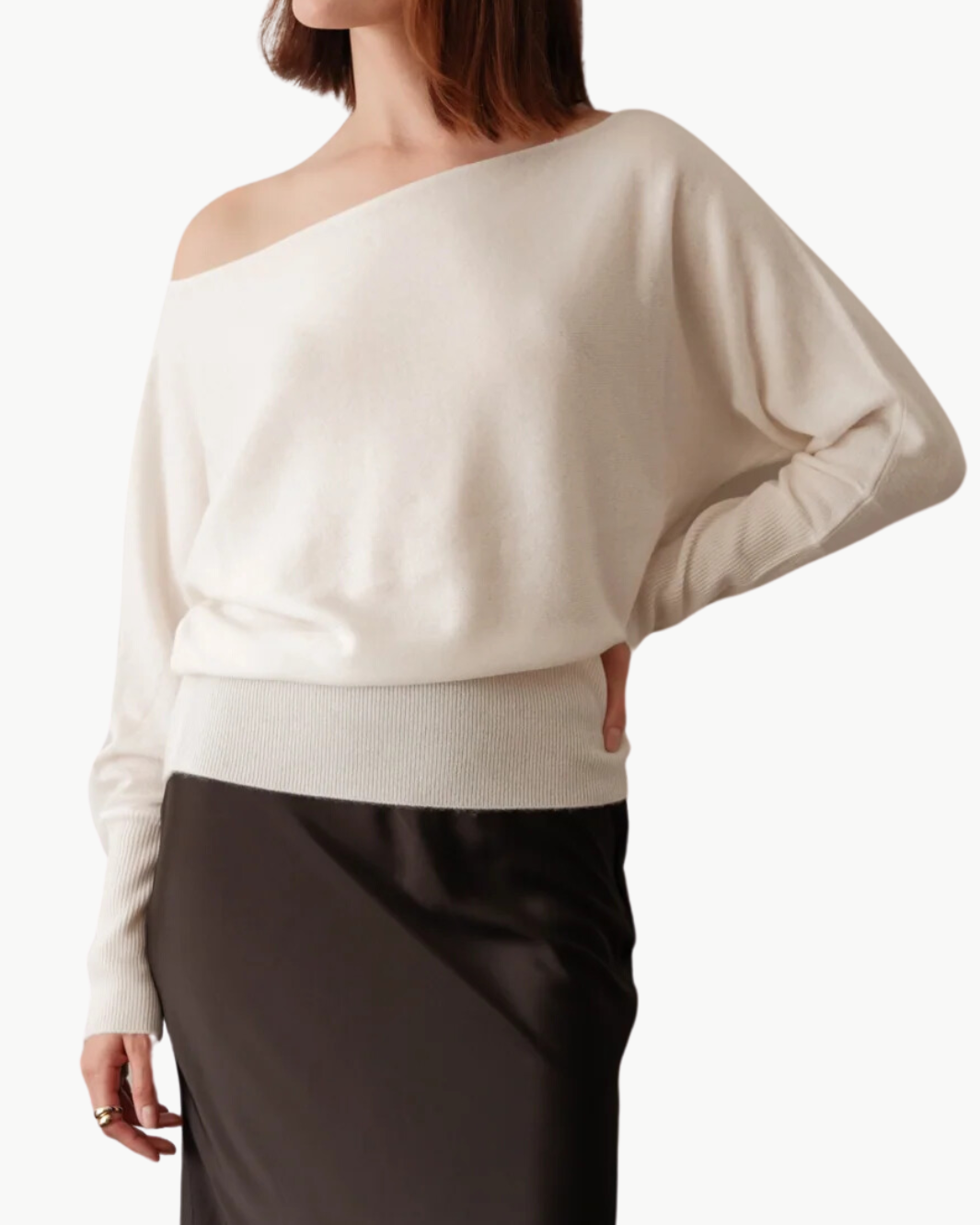 MIMI OFF-THE-SHOULDER SWEATER IN IVORY