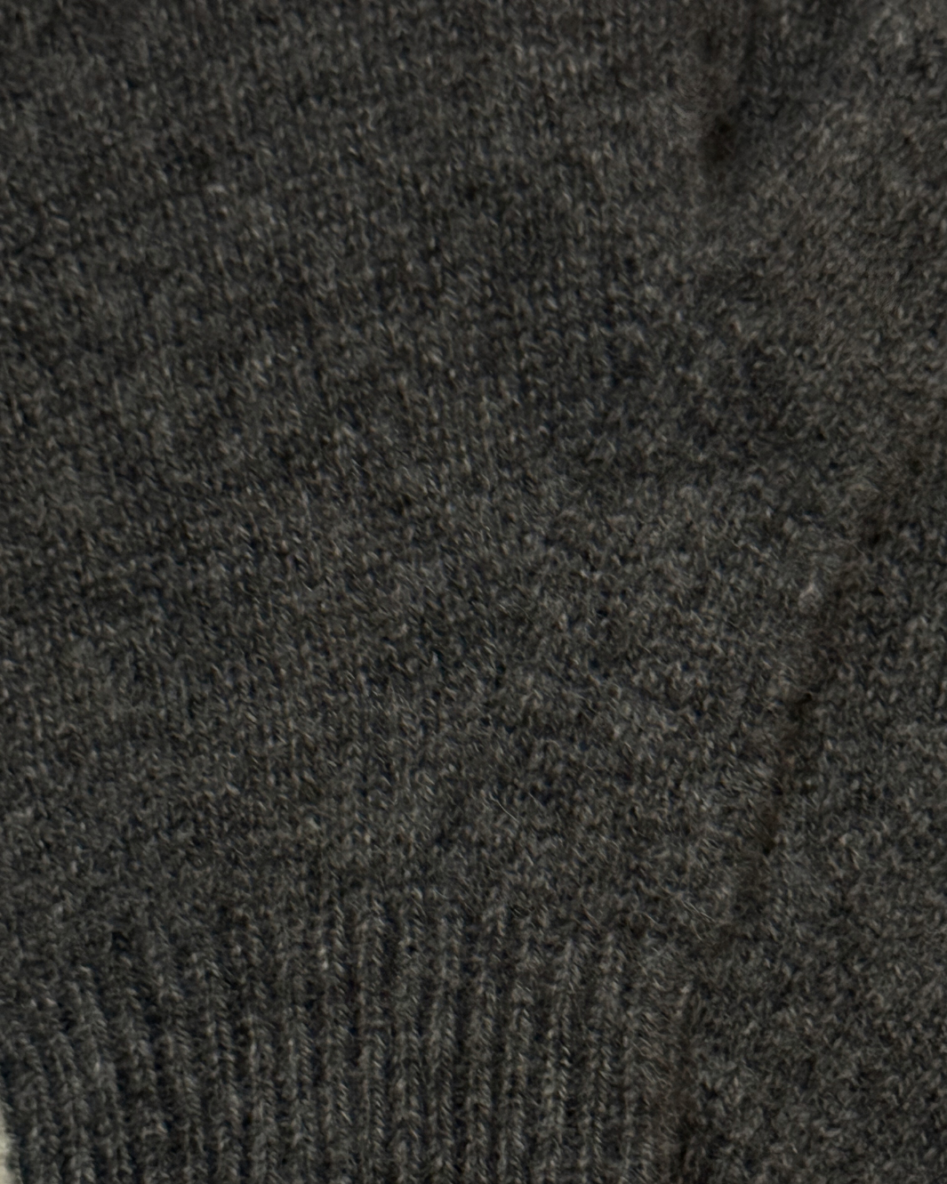 CASHMERE FINGERLESS GLOVE IN DARK SLATE HEATHER