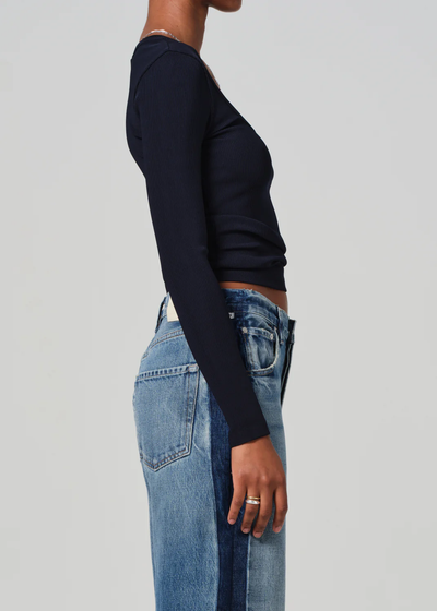 RUMI SCOOP NECK IN NAVY