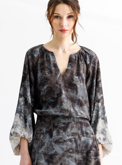 GO BUBBLED UP BLOUSE PLACED IN NIGHTSHADOW DYE - Romi Boutique