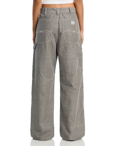 TERI WIDE LEG CARPENTER PANT IN RAILROAD GREY