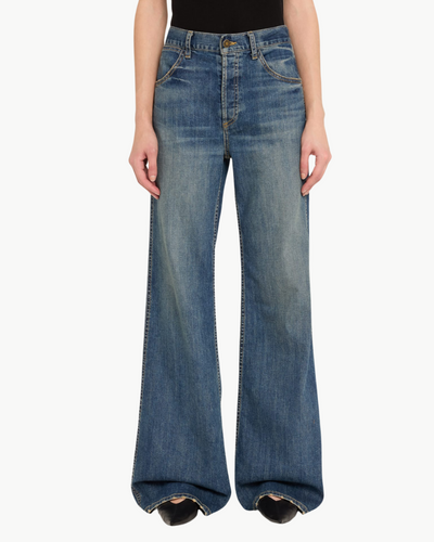 TERRELL JEAN IN CLASSIC WASH