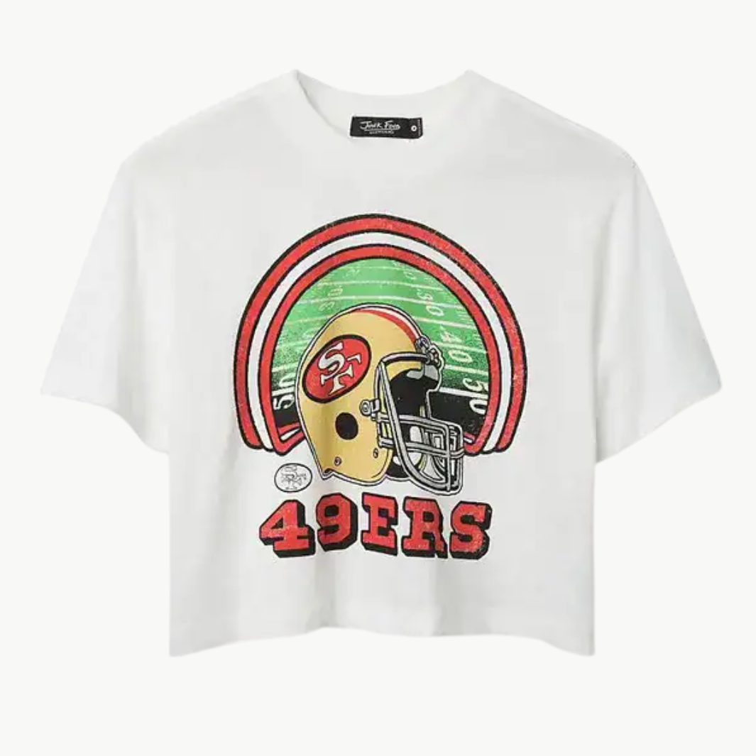 Junk Food 49ERS GAME TIME CROP TEE at Romi Boutique
