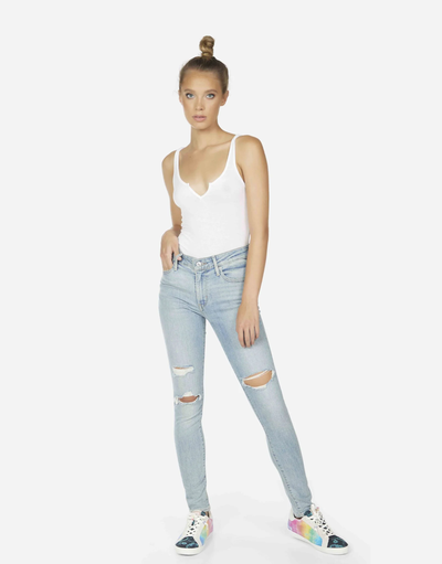 MURPHY TANK W/ FRONT OPEN SLIT IN WHITE