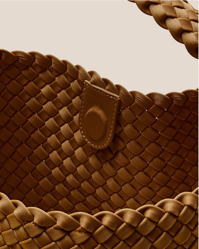 NOMAD MEDIUM HOBO IN TEAK