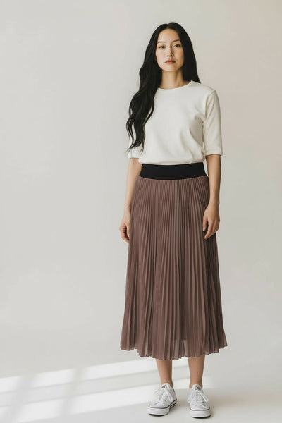 SATIN CREPE SKIRT IN BISTRE