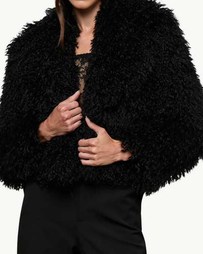 AURA CROPPED FAUX FUR JACKET IN BLACK