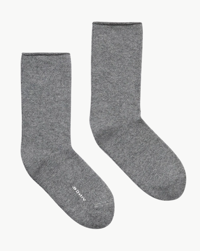 CASHMERE JERSEY SHORT SOCKS IN MEDIUM HEATHER GREY - Romi Boutique