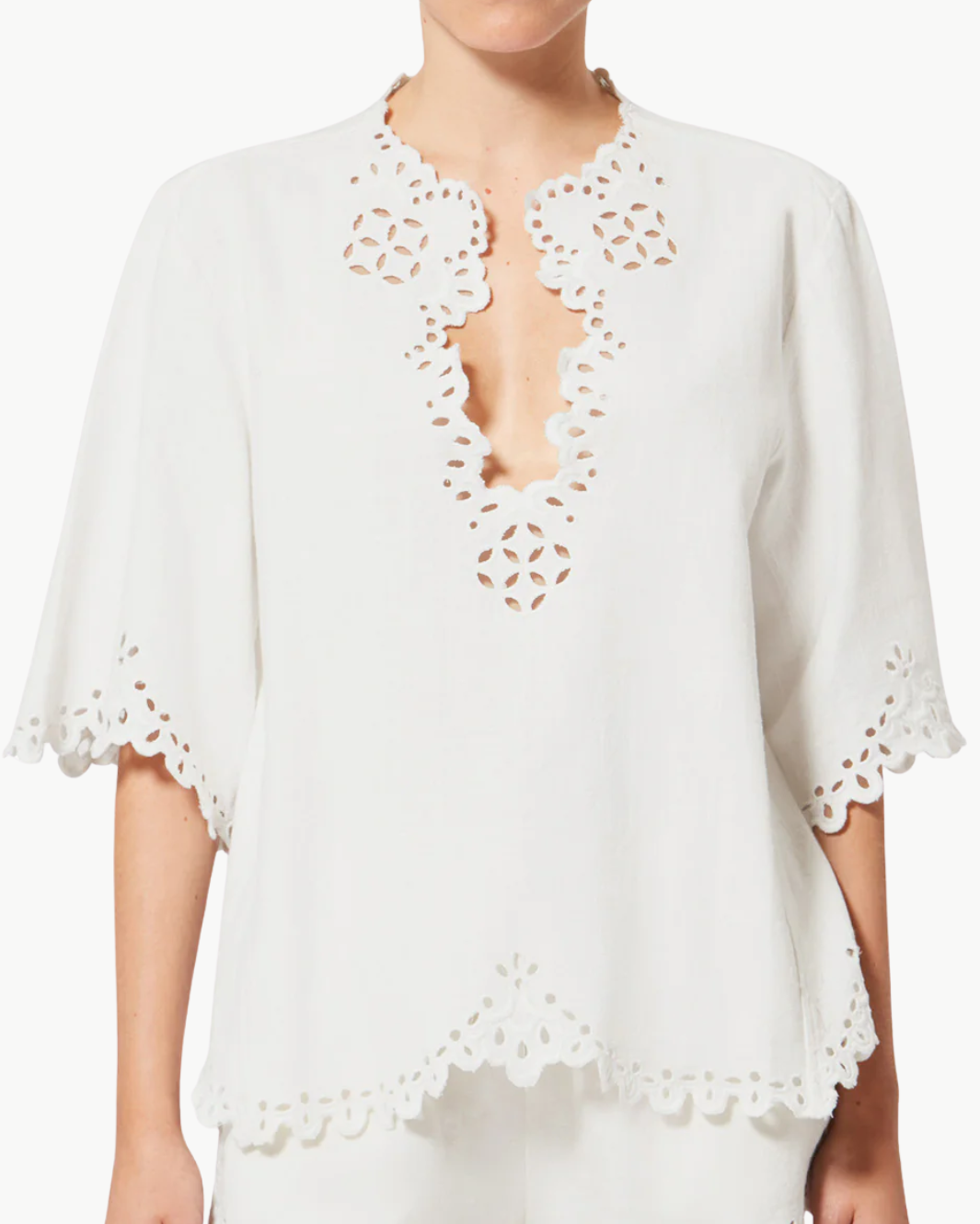 SHANA TOP IN WHITE - Romi Boutique