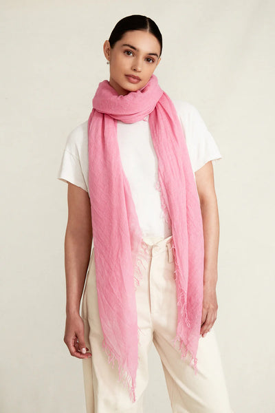 CASHMERE AND SILK SCARF IN SACHET PINK - Romi Boutique