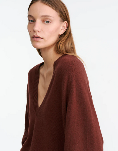 FERON SWEATER IN DARK RUST