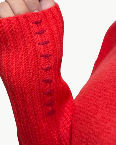 CASHMERE WAFFLE SWEATSHIRT IN FRENCH RED