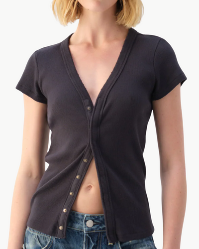 AMOUR RIB TEE IN VINTAGE BLACK - Romi Boutique