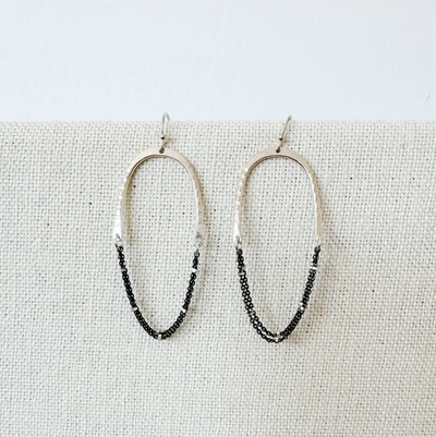LEXI EARRINGS IN GOLD - Romi Boutique
