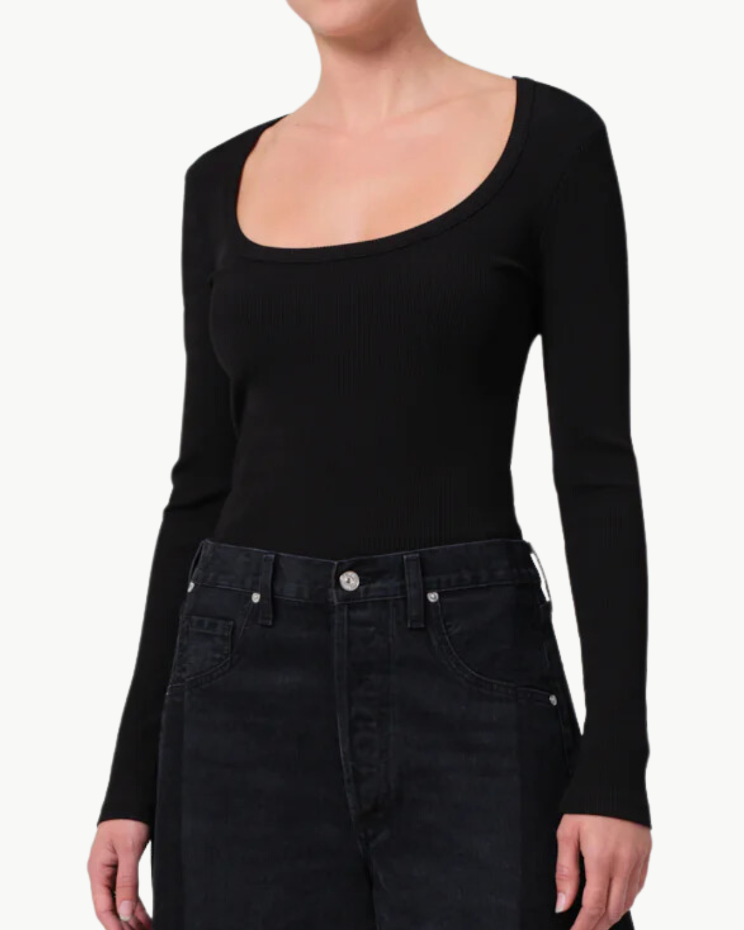 RUMI SCOOP NECK IN BLACK
