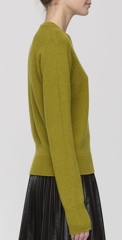 ASHTYN CASHMERE SWEATER IN MOSS