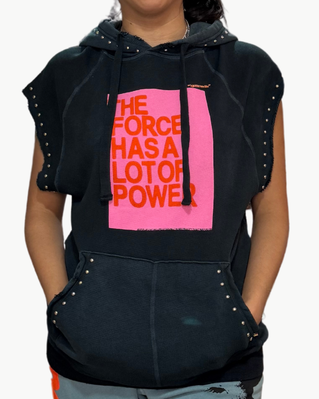 WONDERLAND SUPERYUMM HOMESTUD CUTOFF HOODIE IN GREENPLANT POWDER