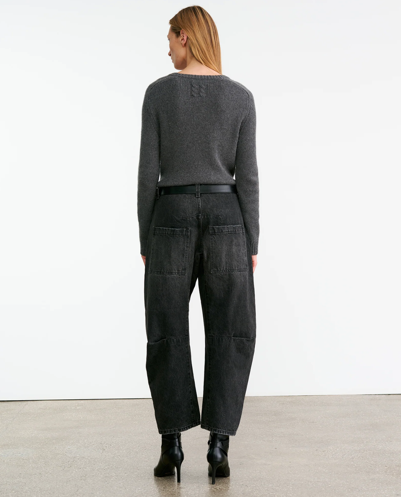 SHON JEAN IN STONE BLACK WASH