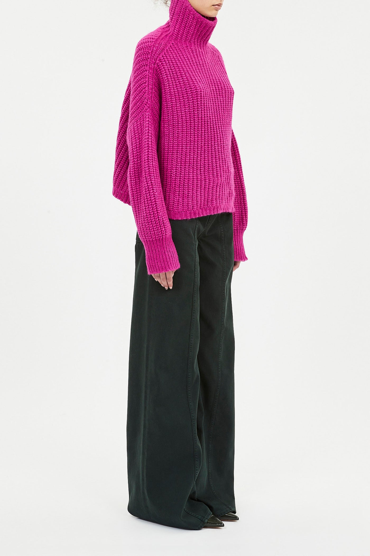 VERON ALPACA KNIT TURTLENECK IN ROSE