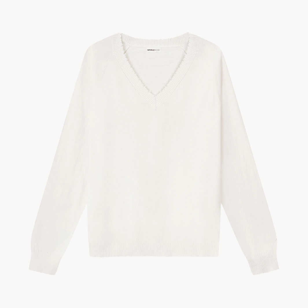 Minnie Rose CASHMERE FRAYED EDGE V NECK at Romi Boutique