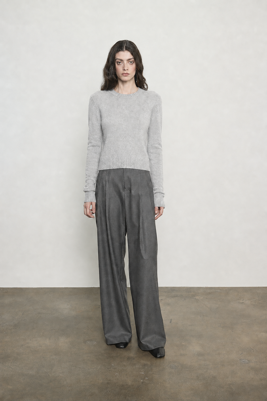 Cashmere Shrunken Crew