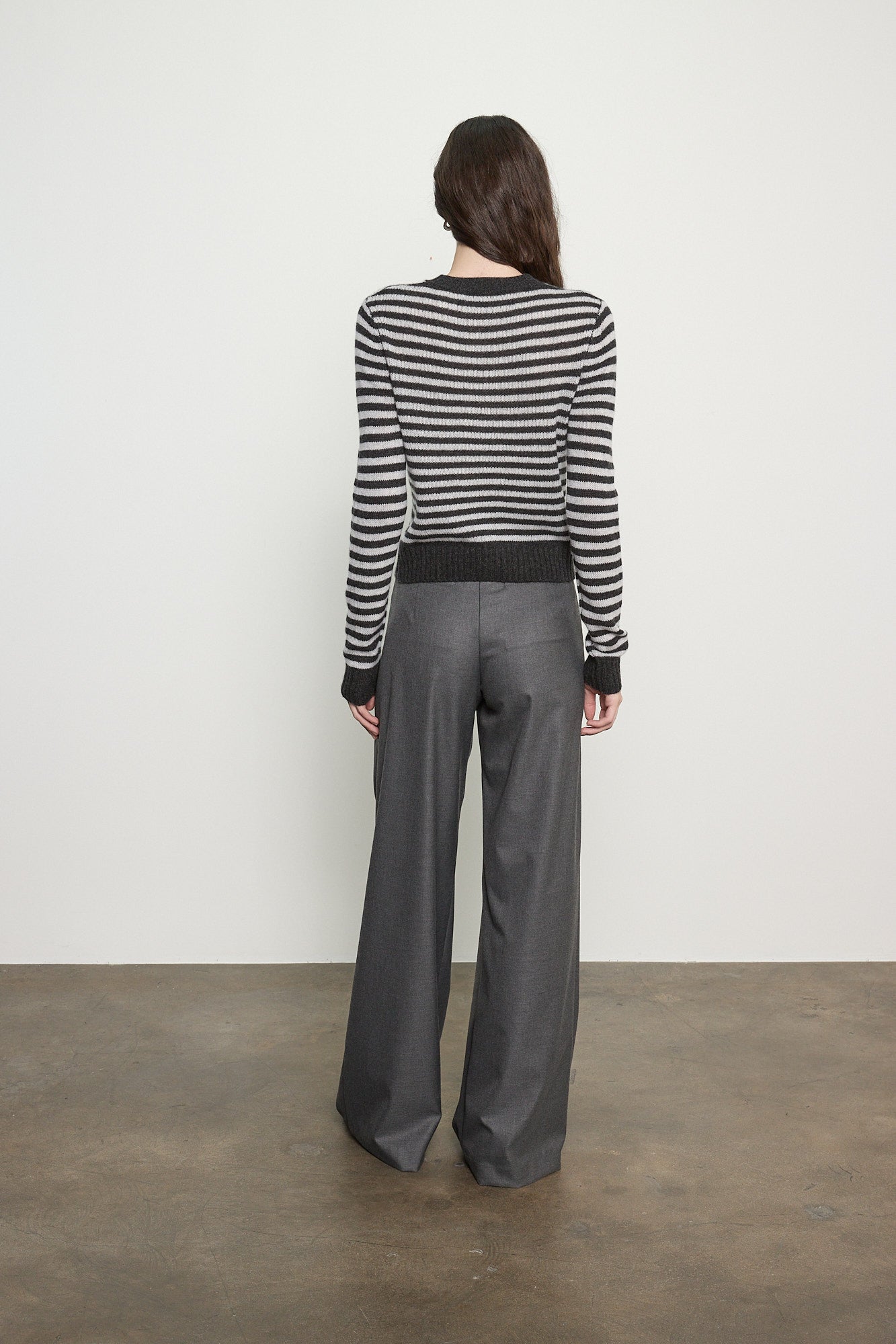 Cashmere Shrunken Crew