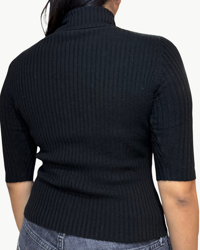 CROPPED ELBOW SLEEVE RIB TURTLENECK IN BLACK - Romi Boutique