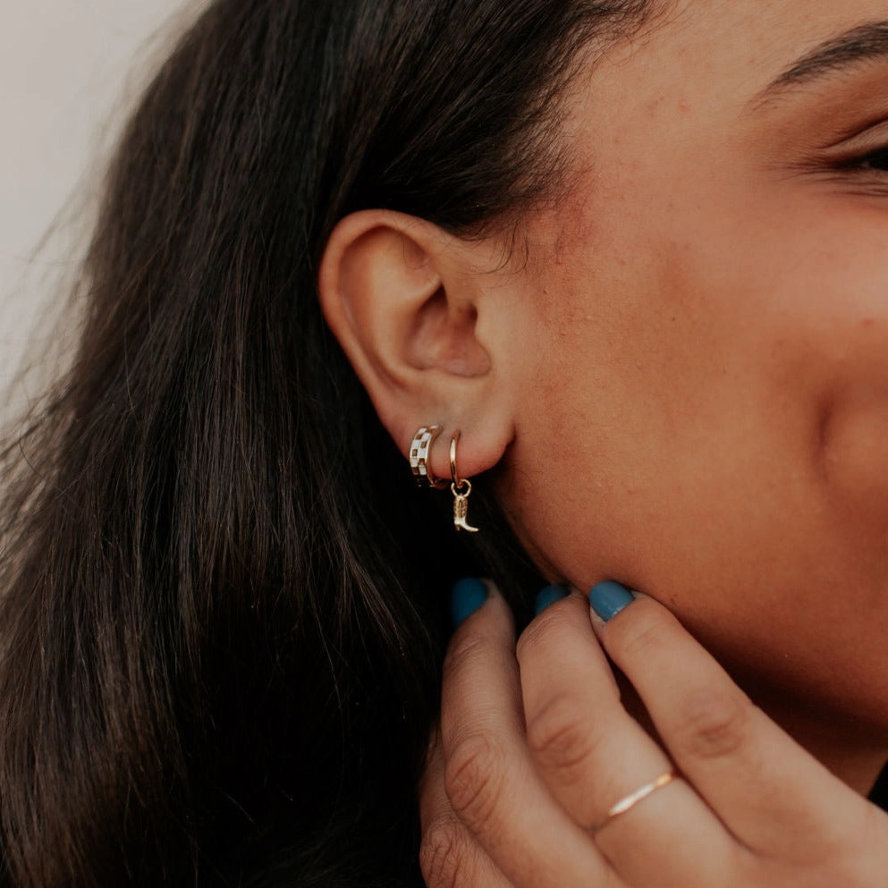 Romi Brown & White Checkered Hoops at Romi Boutique