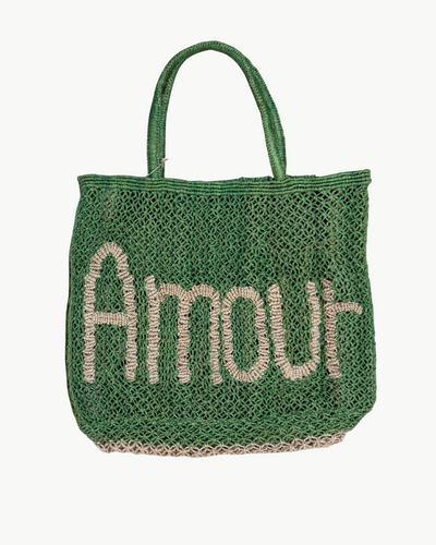 AMOUR IN GREEN