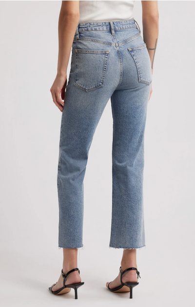 THE RULER CROP IN INDIO