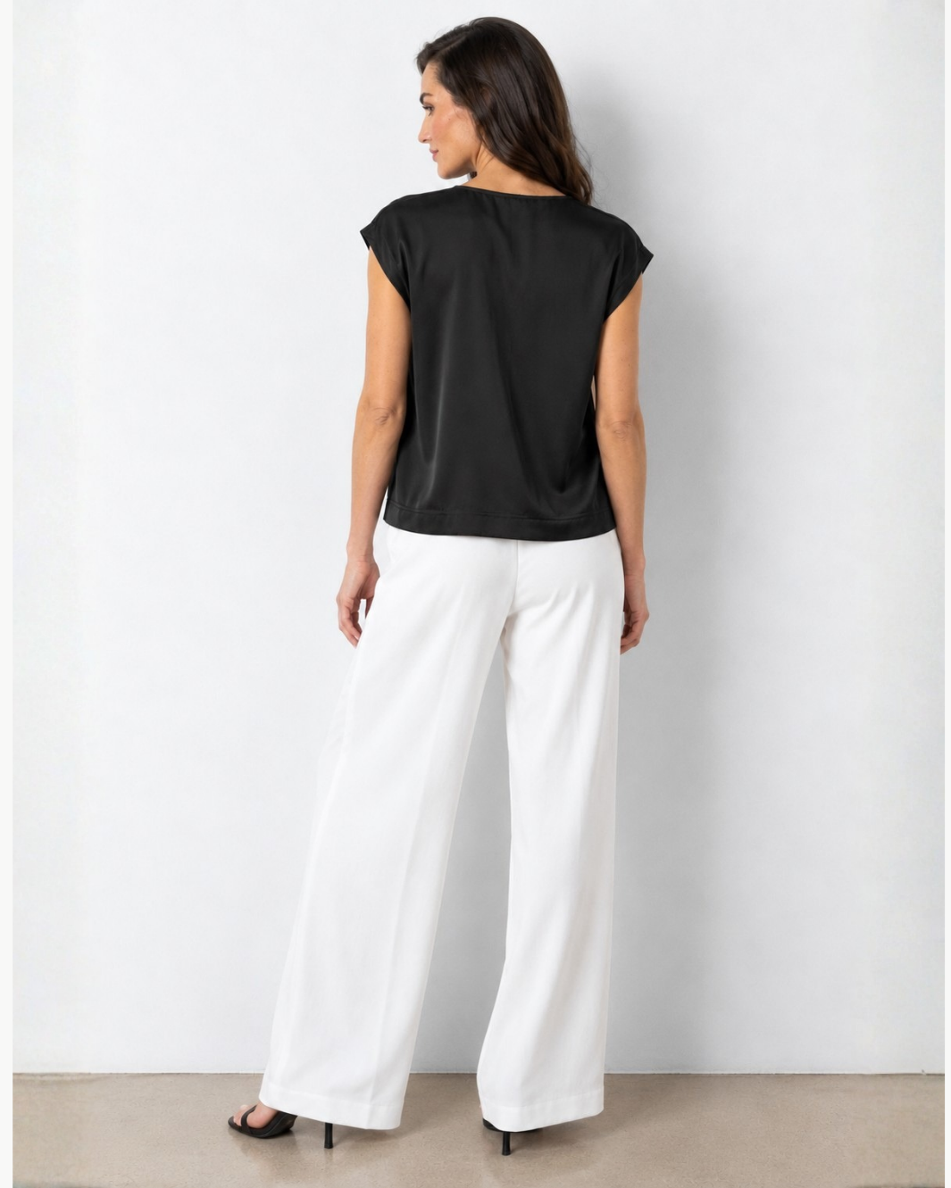 Go Silk Go Metal Shell Top at Romi Boutique