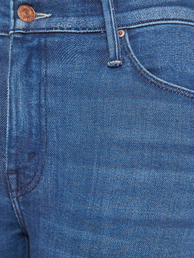 LIL WEEKENDER IN NIP IT IN THE BUTT