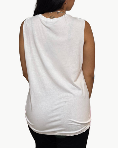 BULL VINTAGE MUSCLE TANK W/ EMBROIDERED STAR IN WHITE/BLACK