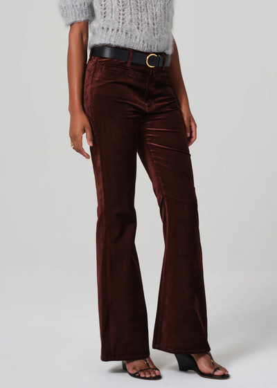 LILAH FLARE WITH WELT POCKET VELVET IN CHOCOLATE MILK