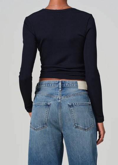 RUMI SCOOP NECK IN NAVY