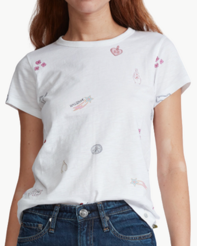 ALL OVER LUCKY CHARM TEE IN WHITE MULTI