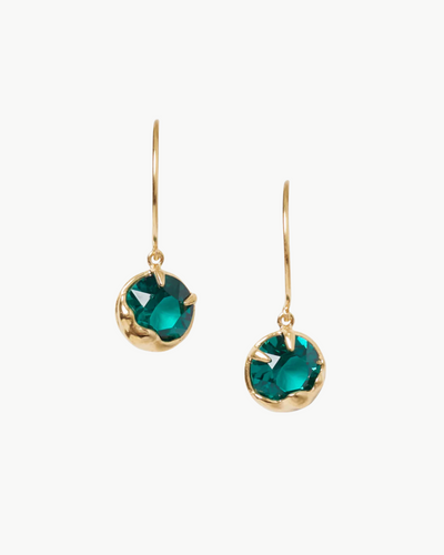 CRYSTAL EARRINGS IN EMERALD