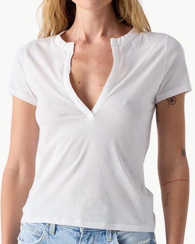 DELIGHTFUL TEE IN WHITE
