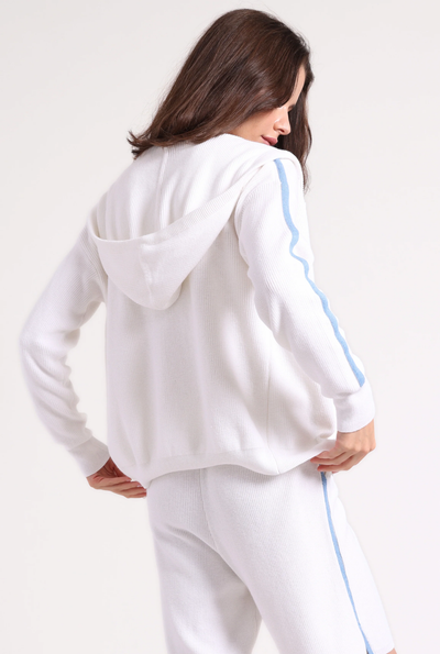 COTTON CASHMERE BABY SHAKER HOODIE IN WHITE/CAMEO BLUE