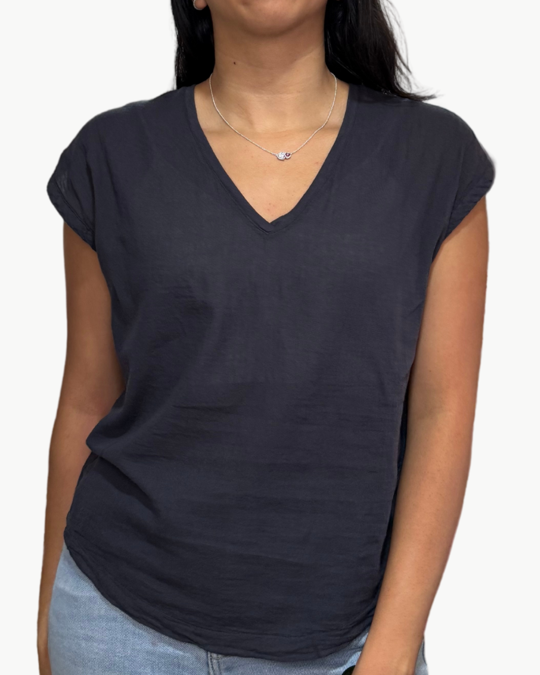 TOMARI KNIT T-SHIRT IN CHARCOAL - Romi Boutique
