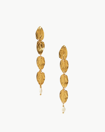 FALLING LEAF TIERED EARRINGS IN WHITE PEARL