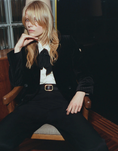ANAIS BELT IN BLACK CROC W/ ANTIQUE GOLD BUCKLE