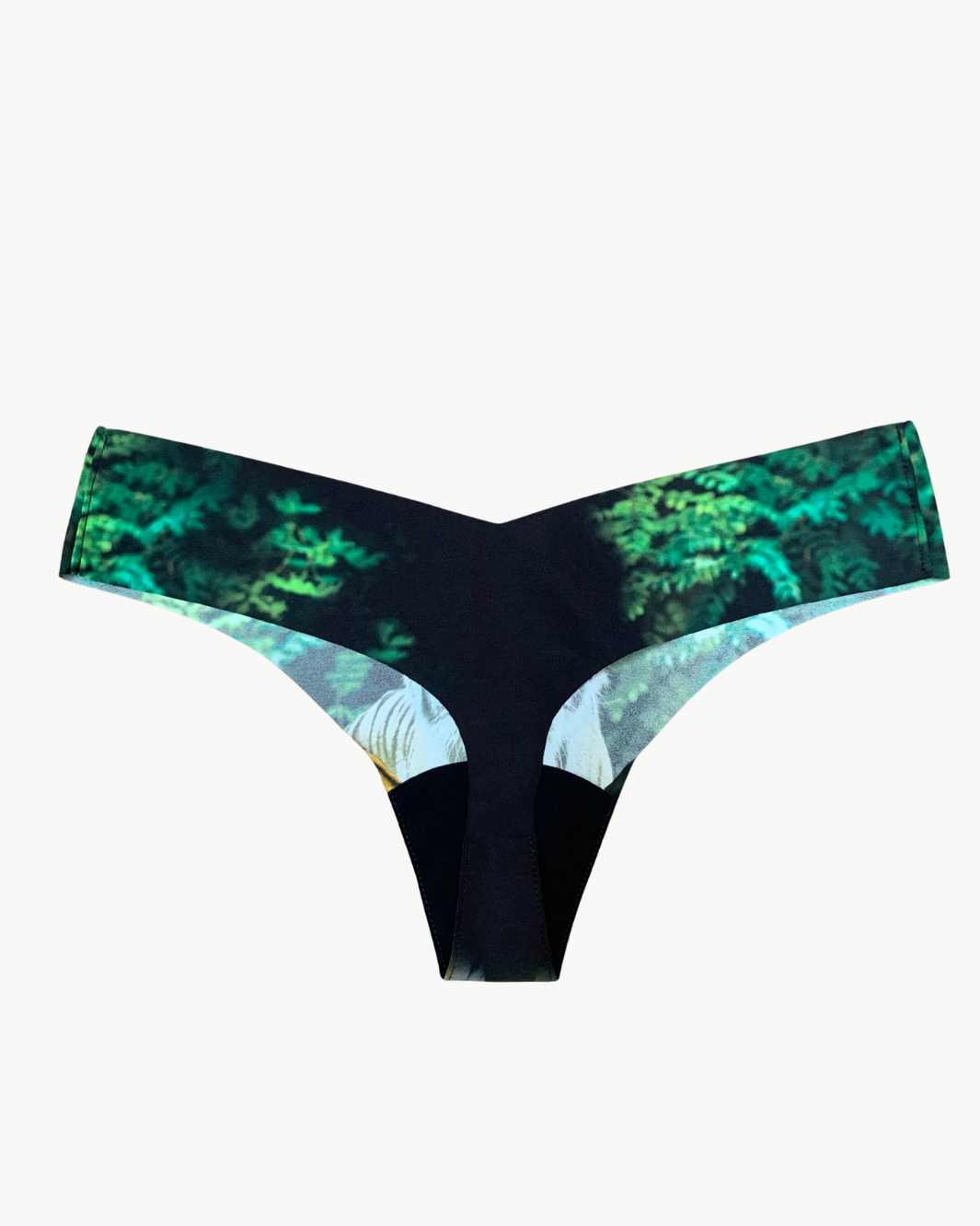 Commando Classic Photo-Op Thong at Romi Boutique