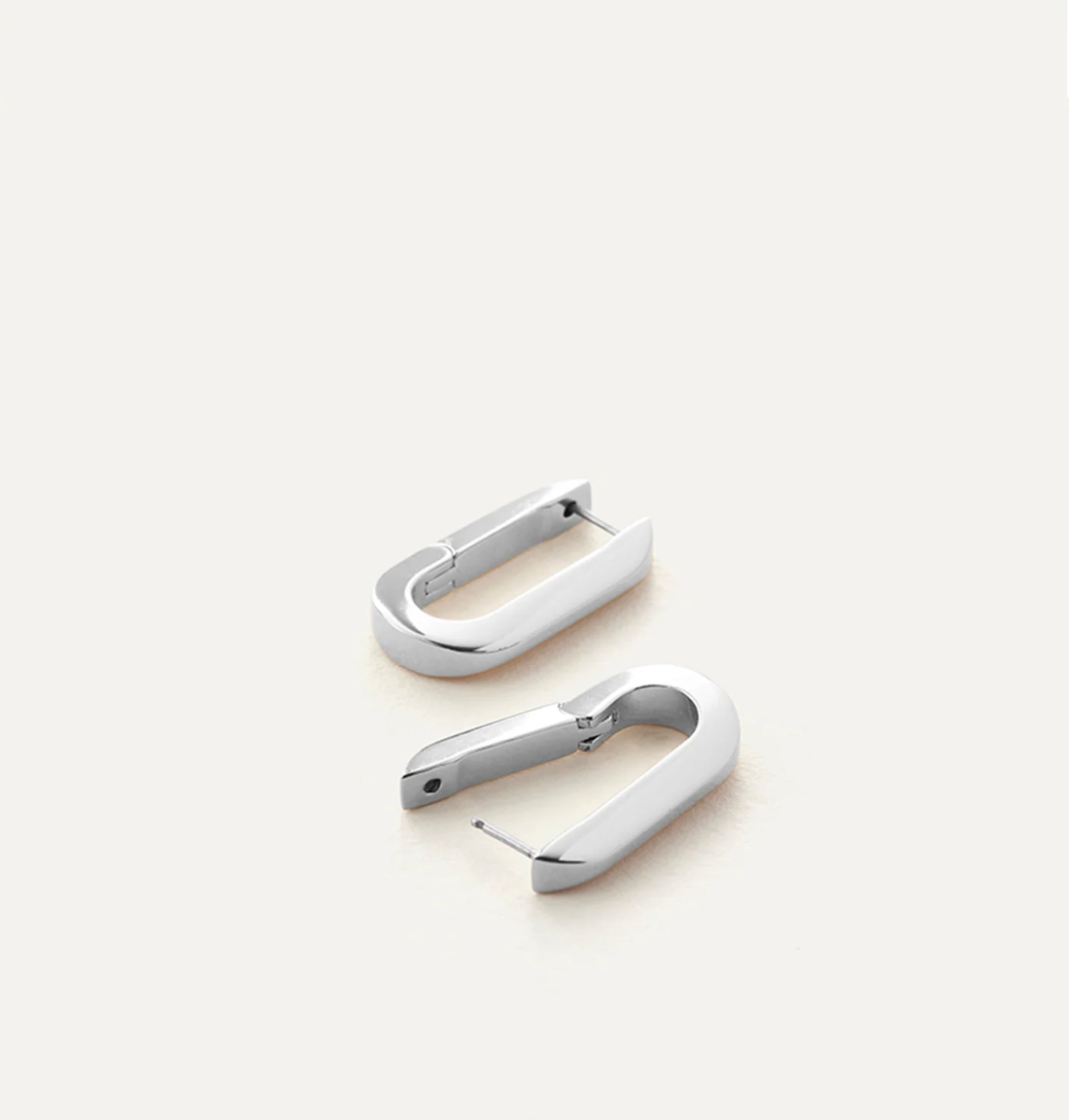U-LINK EARRINGS IN SILVER