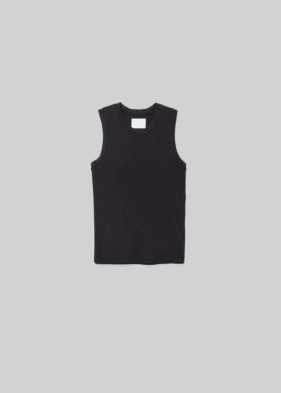 JESSIE MODERN MUSCLE TEE IN BLACK - Romi Boutique